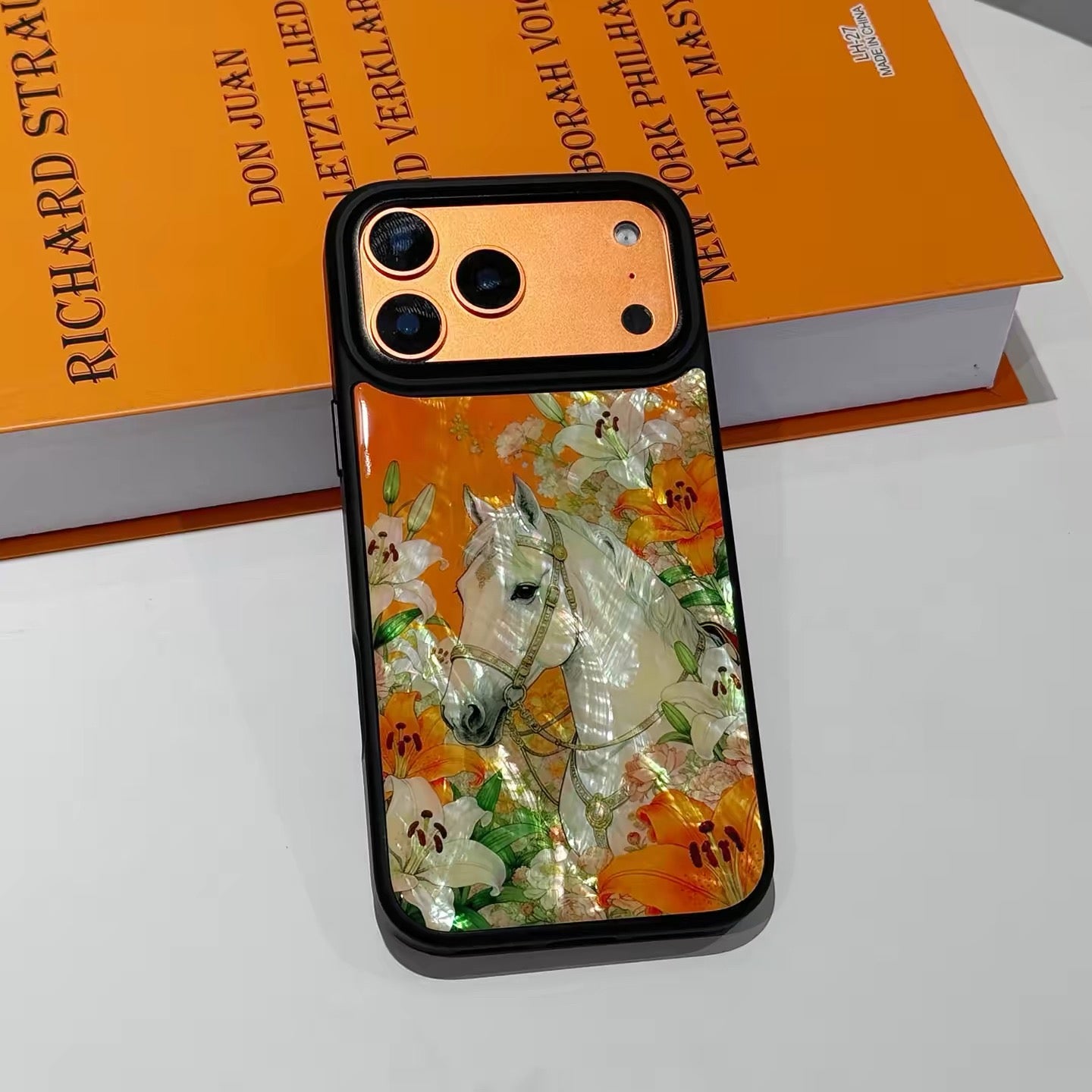 Lucky Lily Case Set