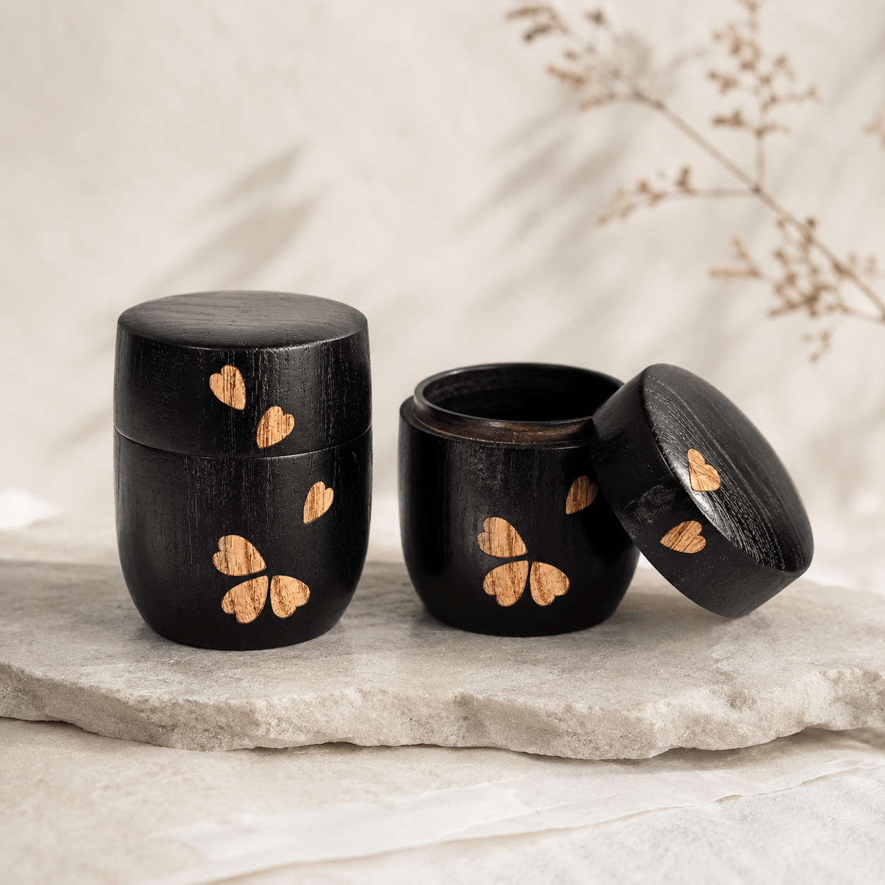 Lacquered Travel Tea Caddy